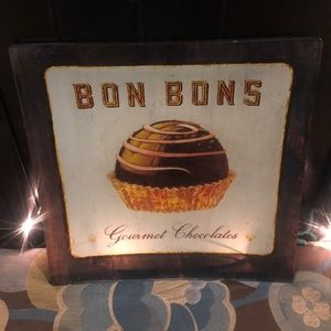 BON BONS plate